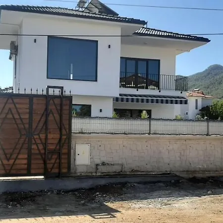 Villa Uezuemlue